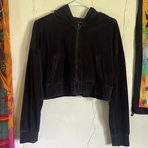 Forever 21 cropped black velour sweater